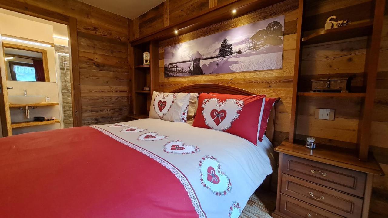 Casa Margherita Chambres D'Hotes & Spa Challand-Saint-Anselme Ngoại thất bức ảnh